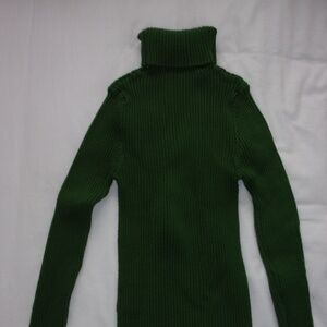 Turtle neck long sleeve